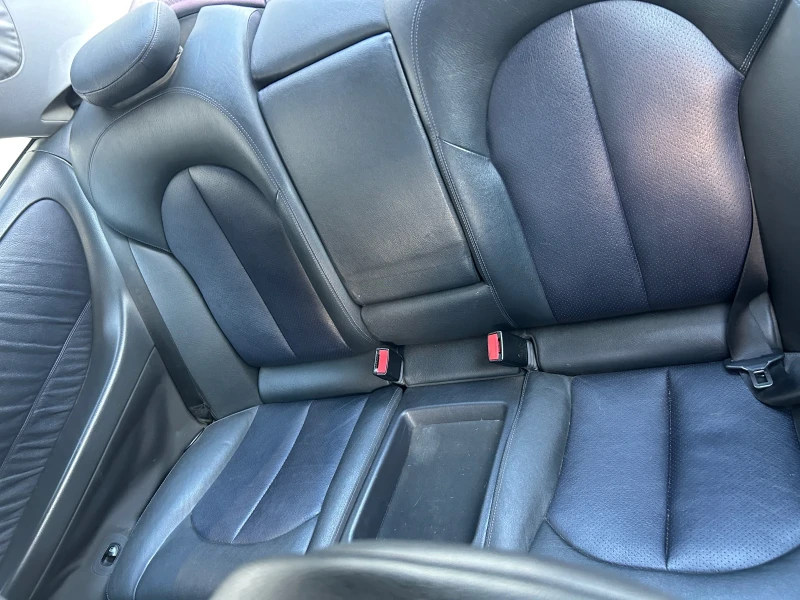 Mercedes-Benz CLK 270 cdi, снимка 10 - Автомобили и джипове - 52657454