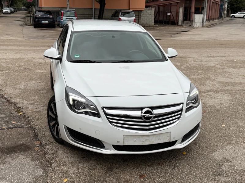Opel Insignia FACELIFT NAVI 2014  УНИКАЛНА НОВ ВНОС 2.0diesel, снимка 2 - Автомобили и джипове - 52567939