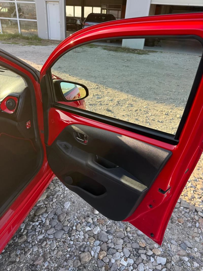 Toyota Aygo Toyota Aygo 2018, снимка 10 - Автомобили и джипове - 52431988