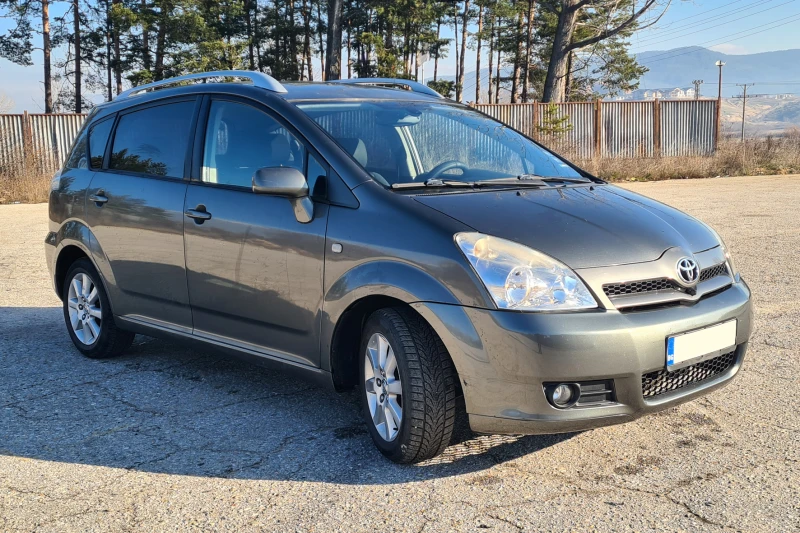Toyota Corolla verso 1.8vvti LPG, снимка 5 - Автомобили и джипове - 52864626
