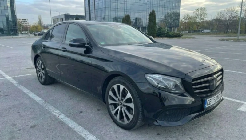 Mercedes-Benz E 400 4MATIC EXCLUSIVE BUSINESS+ Night Package, снимка 8 - Автомобили и джипове - 52944661
