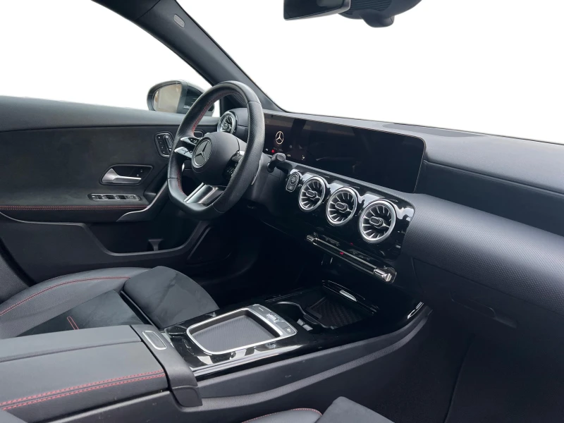 Mercedes-Benz A 180, снимка 9 - Автомобили и джипове - 53003976