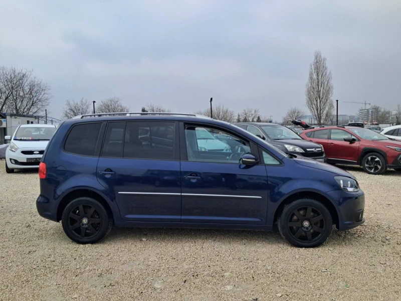 VW Touran 2.0TDI HIGHLINE, снимка 7 - Автомобили и джипове - 53415562