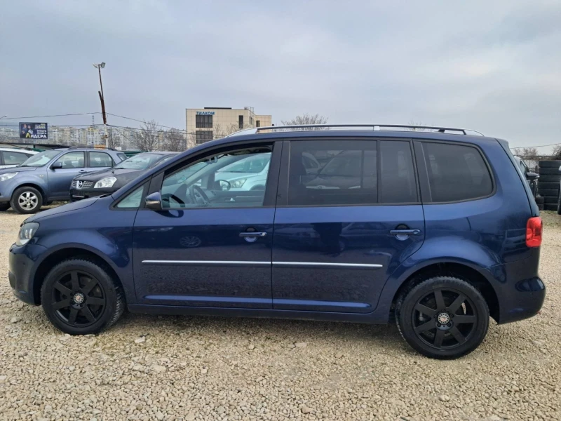 VW Touran 2.0TDI HIGHLINE, снимка 8 - Автомобили и джипове - 53415562