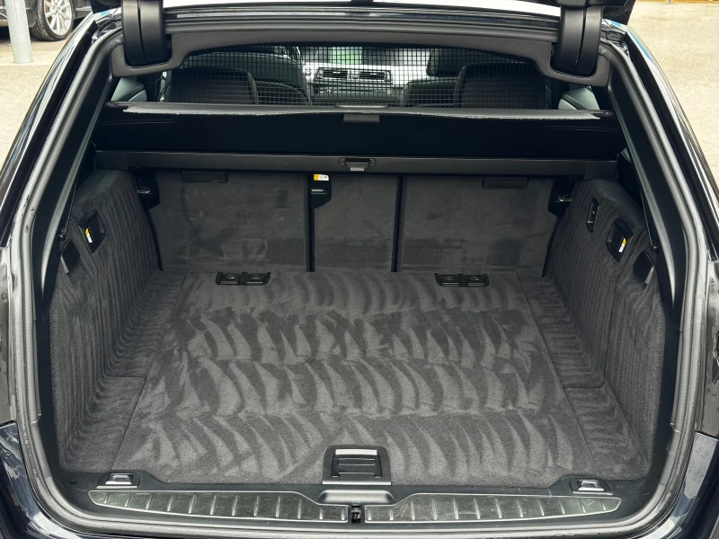 BMW 535 d xDrive M-Sport PANO HUD Обдухване HiFi Camera, снимка 14 - Автомобили и джипове - 53453501