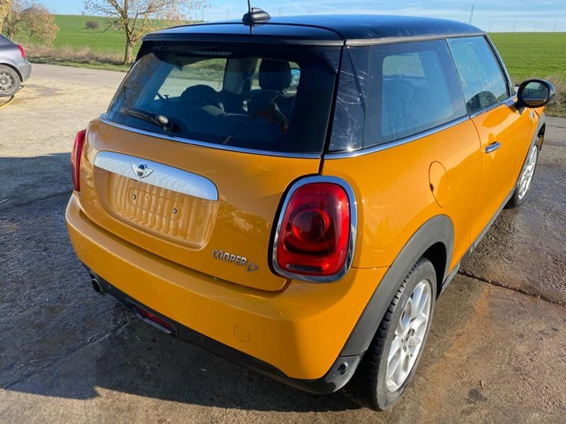 Mini Cooper 1.5 D, снимка 4 - Автомобили и джипове - 34918896