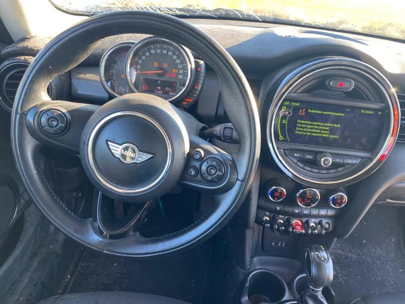 Mini Cooper 1.5 D, снимка 9 - Автомобили и джипове - 34918896