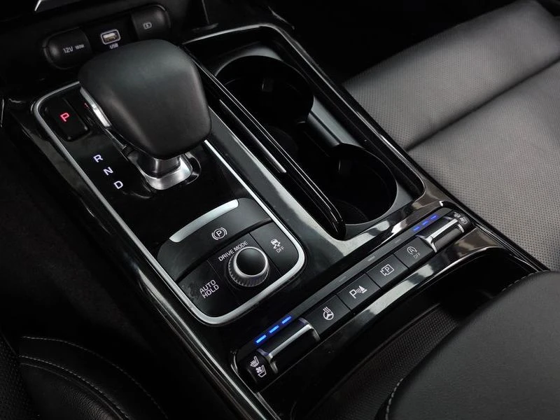 Kia Stinger 2.5 Automatic, снимка 13 - Автомобили и джипове - 55587494