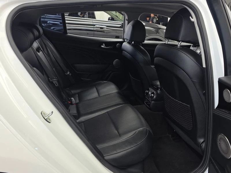 Kia Stinger 2.5 Automatic, снимка 16 - Автомобили и джипове - 55587494