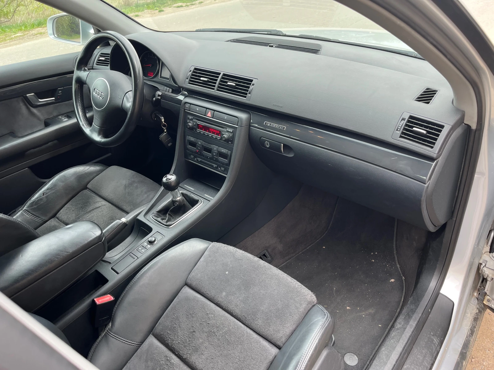 Audi A4 1.8T BFB 4X4 6 скорости, снимка 11 - Автомобили и джипове - 49846052