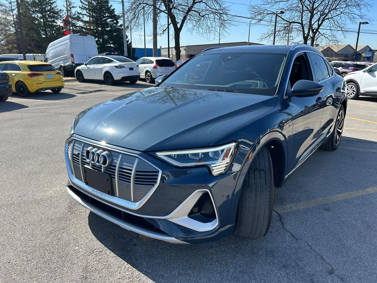 Audi E-Tron Sportback Technik * АТВОКРЕДИТ * CARFAX - изображение 2