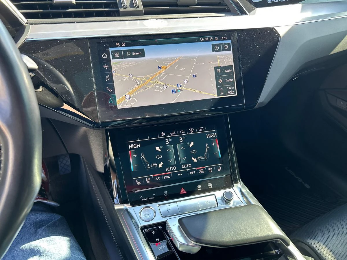 Audi E-Tron Sportback Technik * АТВОКРЕДИТ * CARFAX - изображение 9