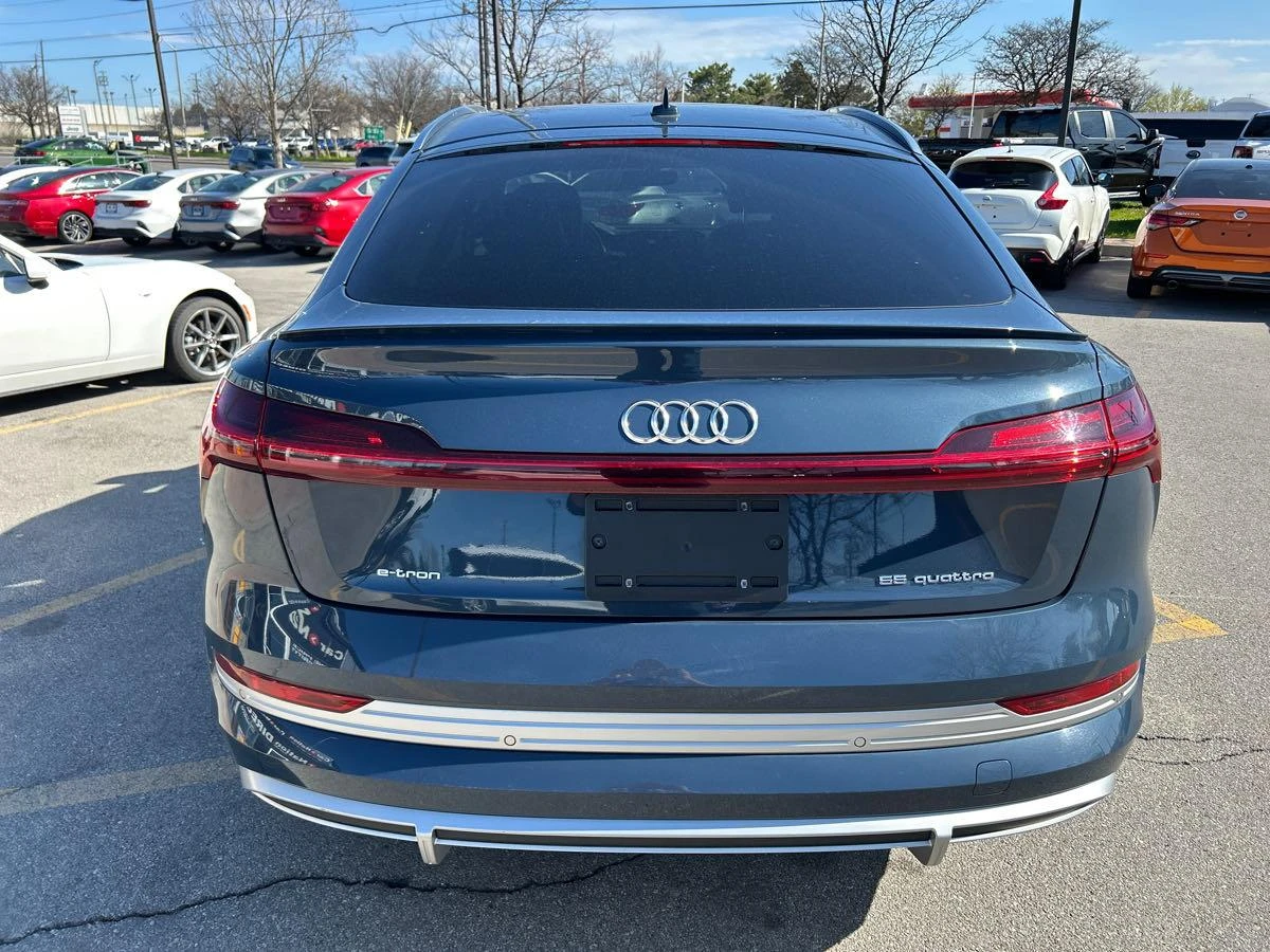 Audi E-Tron Sportback Technik * АТВОКРЕДИТ * CARFAX - изображение 4