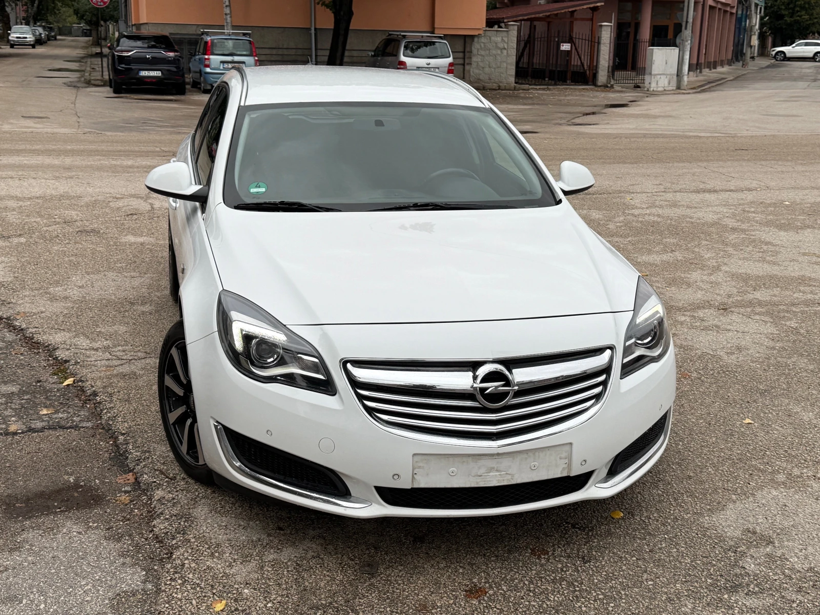 Opel Insignia FACELIFT NAVI 2014  УНИКАЛНА НОВ ВНОС 2.0diesel - изображение 2