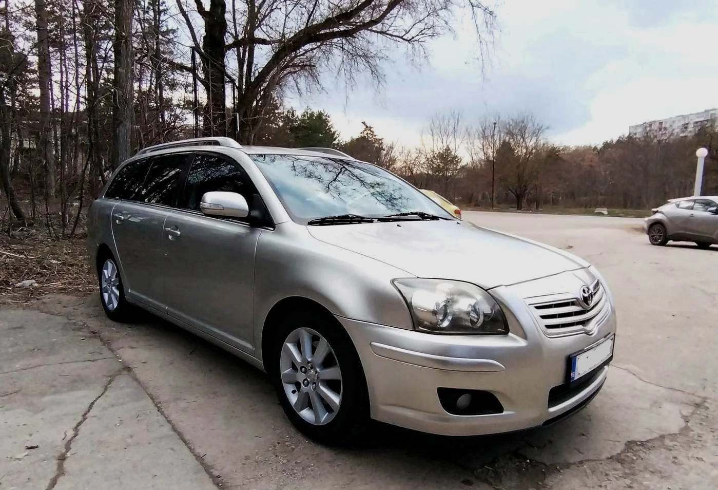 Toyota Avensis D4D - изображение 4