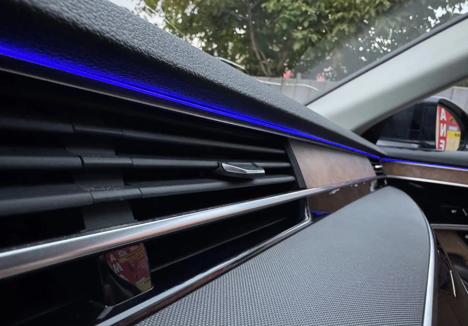 Audi A8 L 55TFSI Quattro - изображение 8