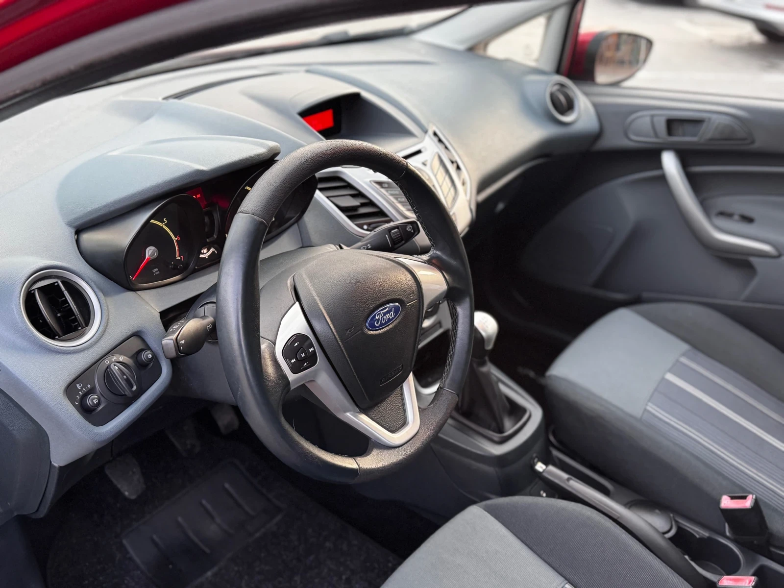 Ford Fiesta 1.4 /// Фабрична газ ! ! ! | Mobile.bg — изображение 8