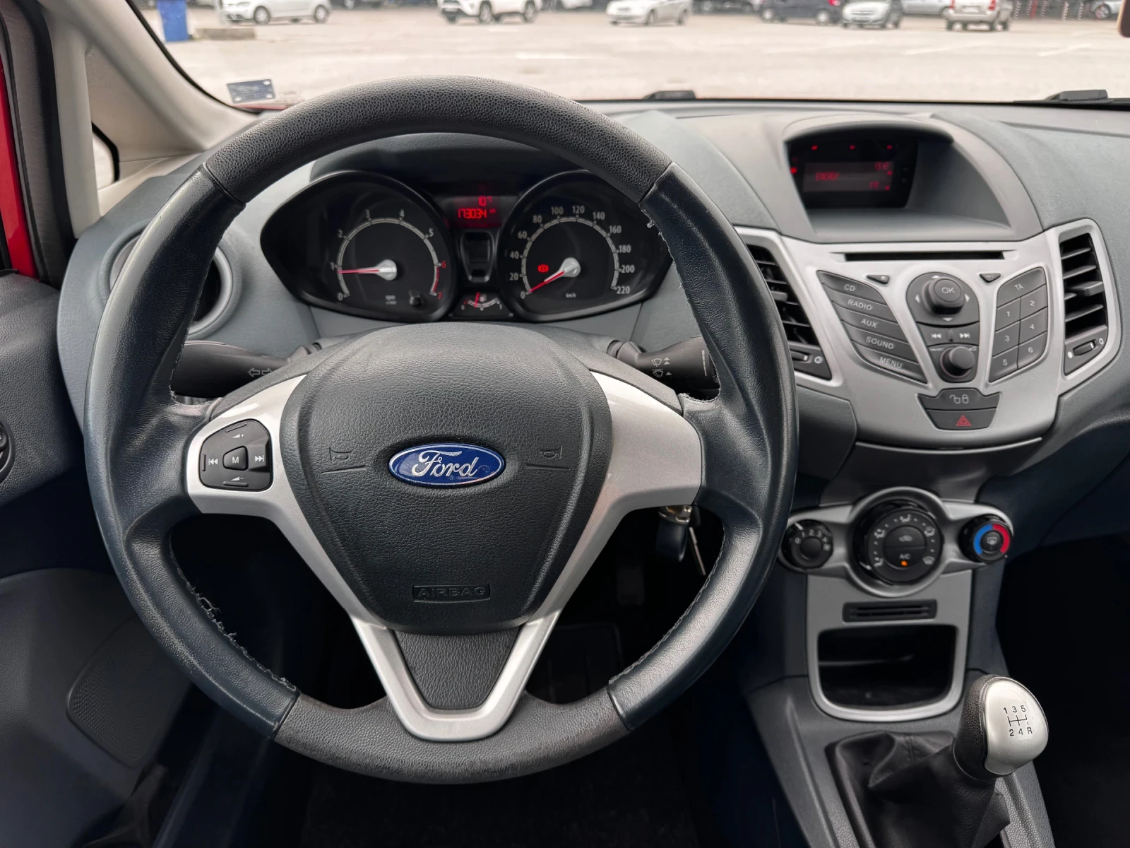 Ford Fiesta 1.4 /// Фабрична газ ! ! ! - изображение 8