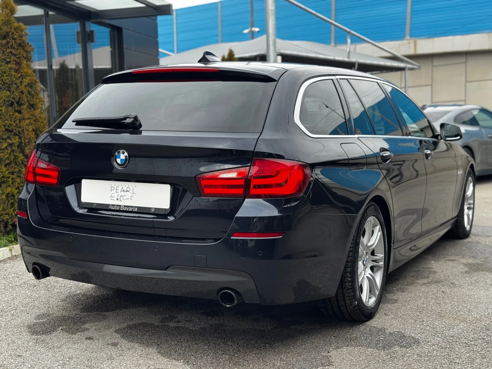 BMW 535 d xDrive M-Sport PANO HUD Обдухване HiFi Camera - изображение 6