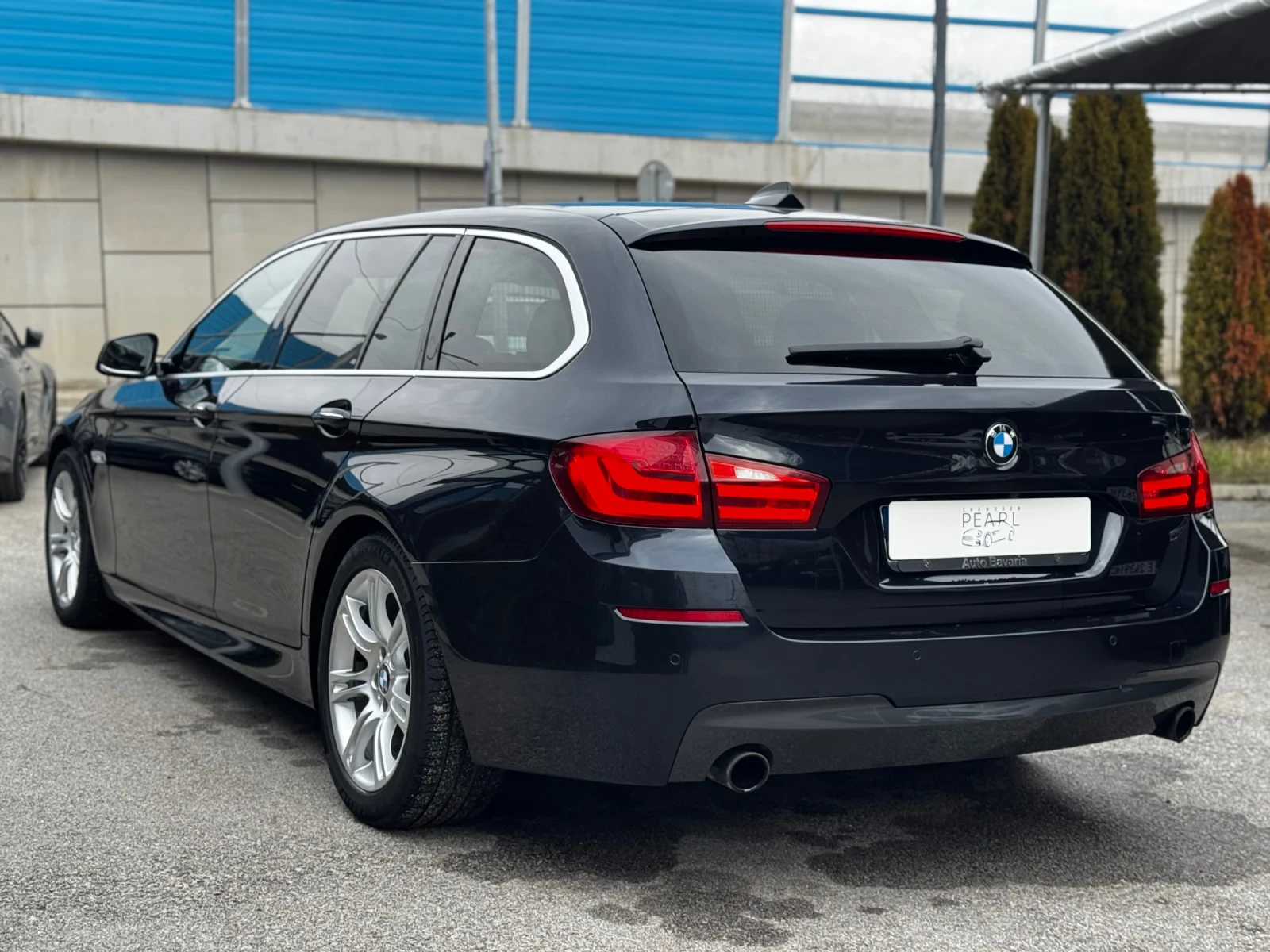 BMW 535 d xDrive M-Sport PANO HUD Обдухване HiFi Camera - изображение 5