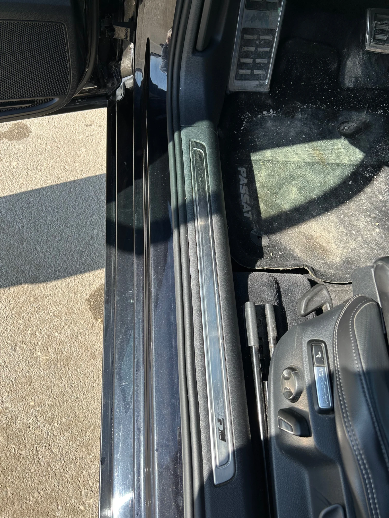 VW Passat Комби, снимка 6 - Автомобили и джипове - 53835854