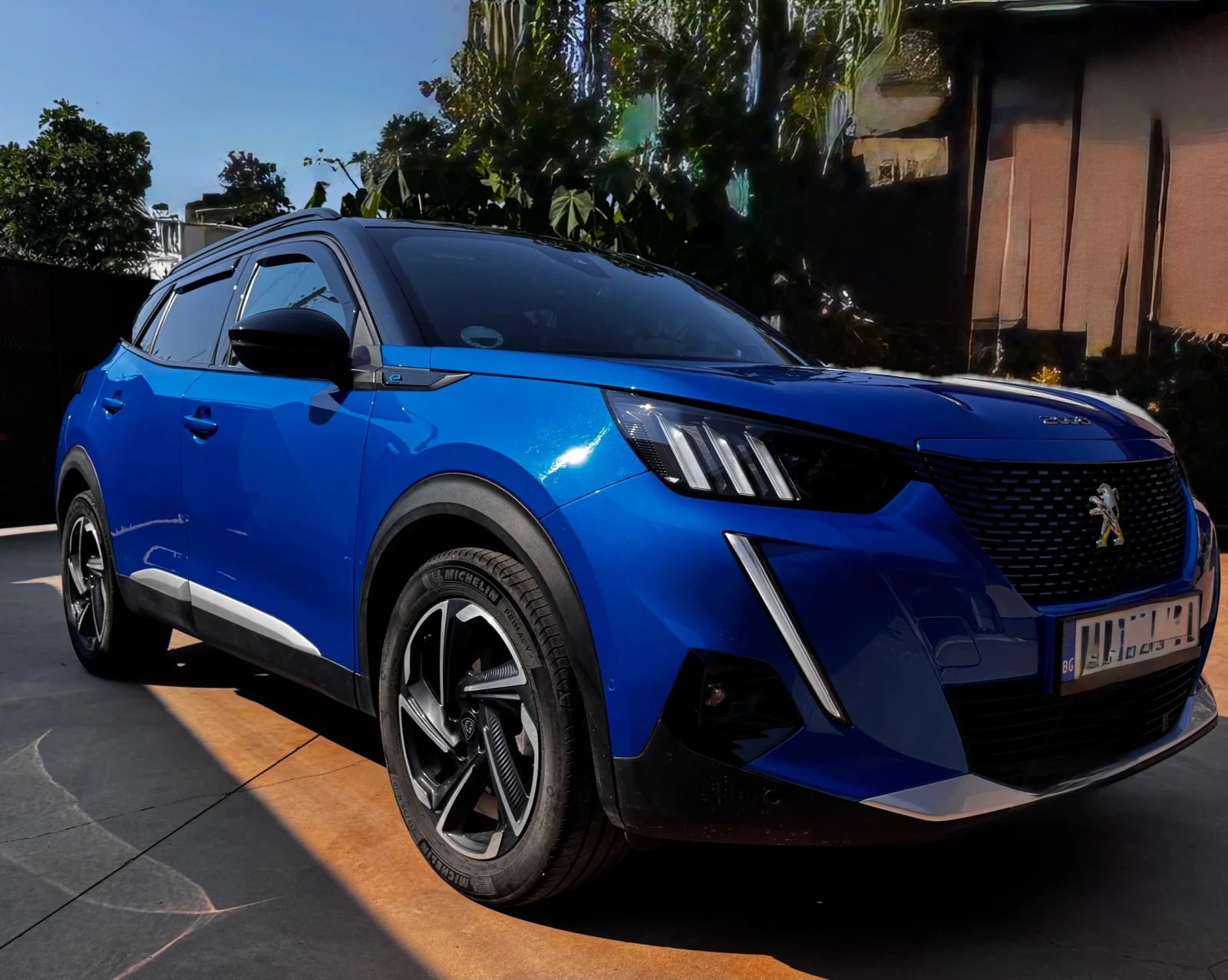 Peugeot 2008 GT , снимка 3 - Автомобили и джипове - 53979503