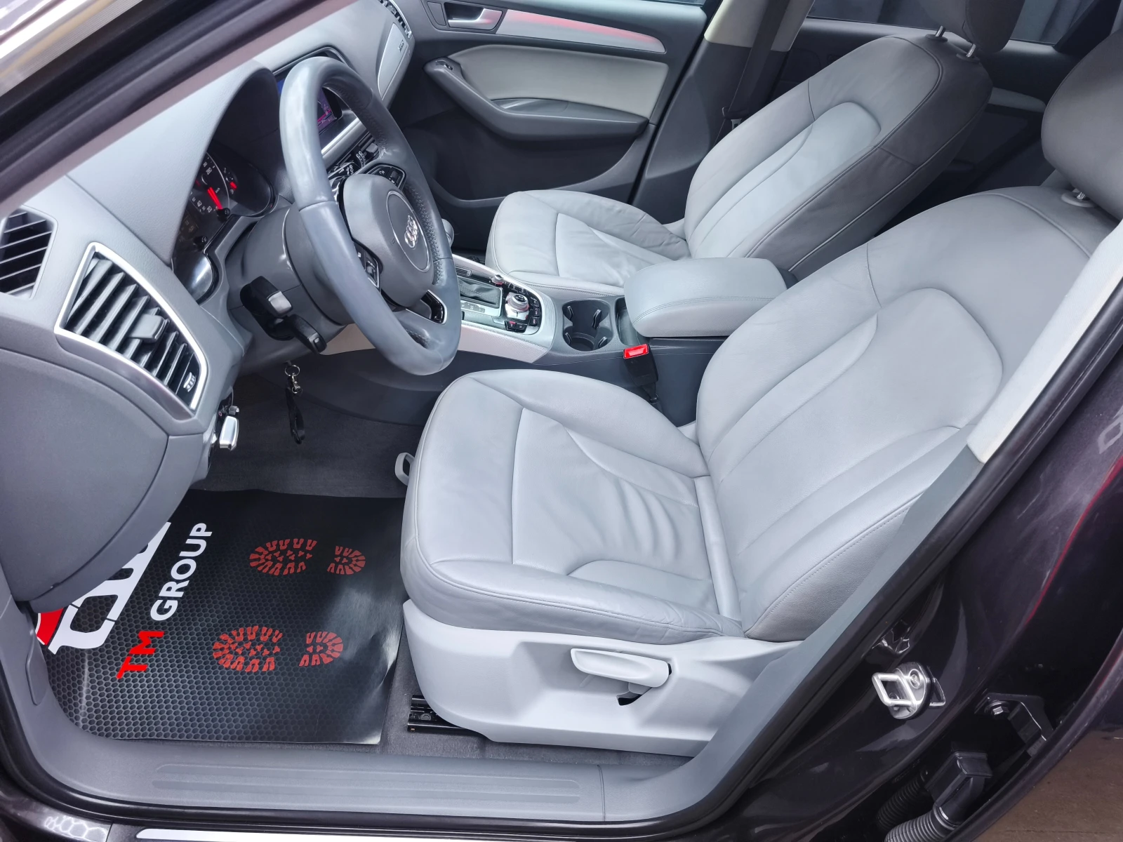 Audi A5 2.0TDI Automatic Sline Quattro , снимка 9 - Автомобили и джипове - 54621849