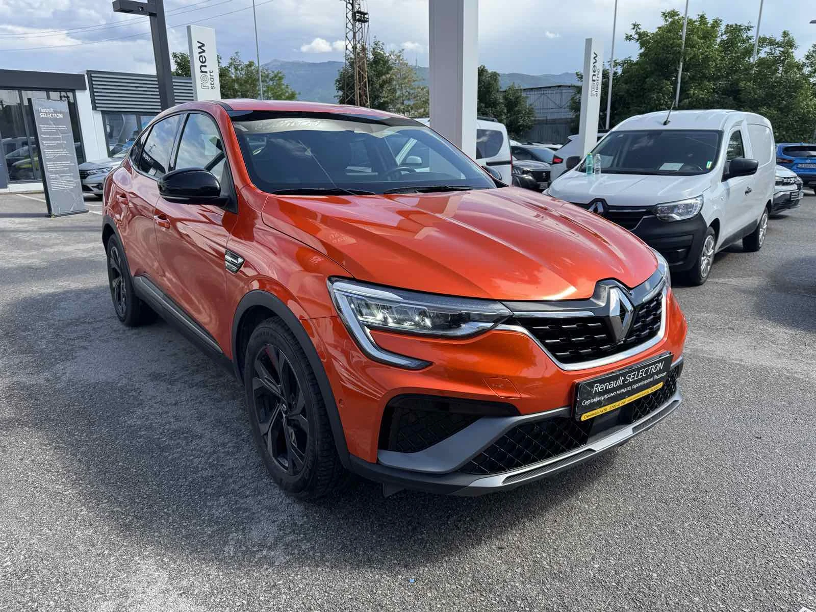 Renault Arkana 1.6 E-TECH HYBRID, снимка 8 - Автомобили и джипове - 54749634