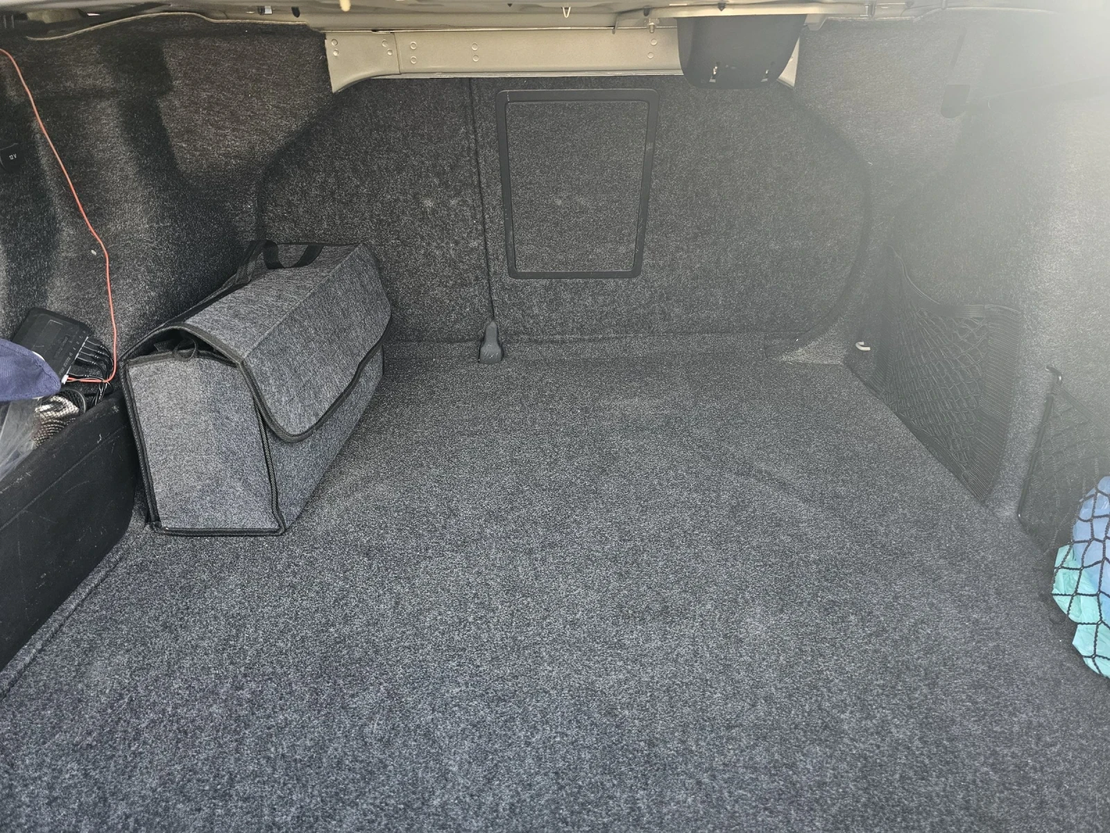 VW Jetta MK 6, 1.6TDI, снимка 11 - Автомобили и джипове - 54991569