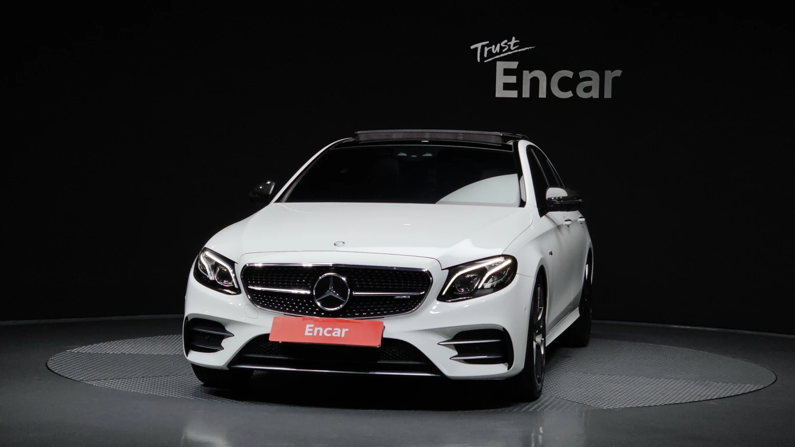 Mercedes-Benz E 43 AMG HUD* ЕЛ. БАГАЖНИК* 360* BLIND SPOT* КРАЙНА ЦЕНА, снимка 3 - Автомобили и джипове - 55435024