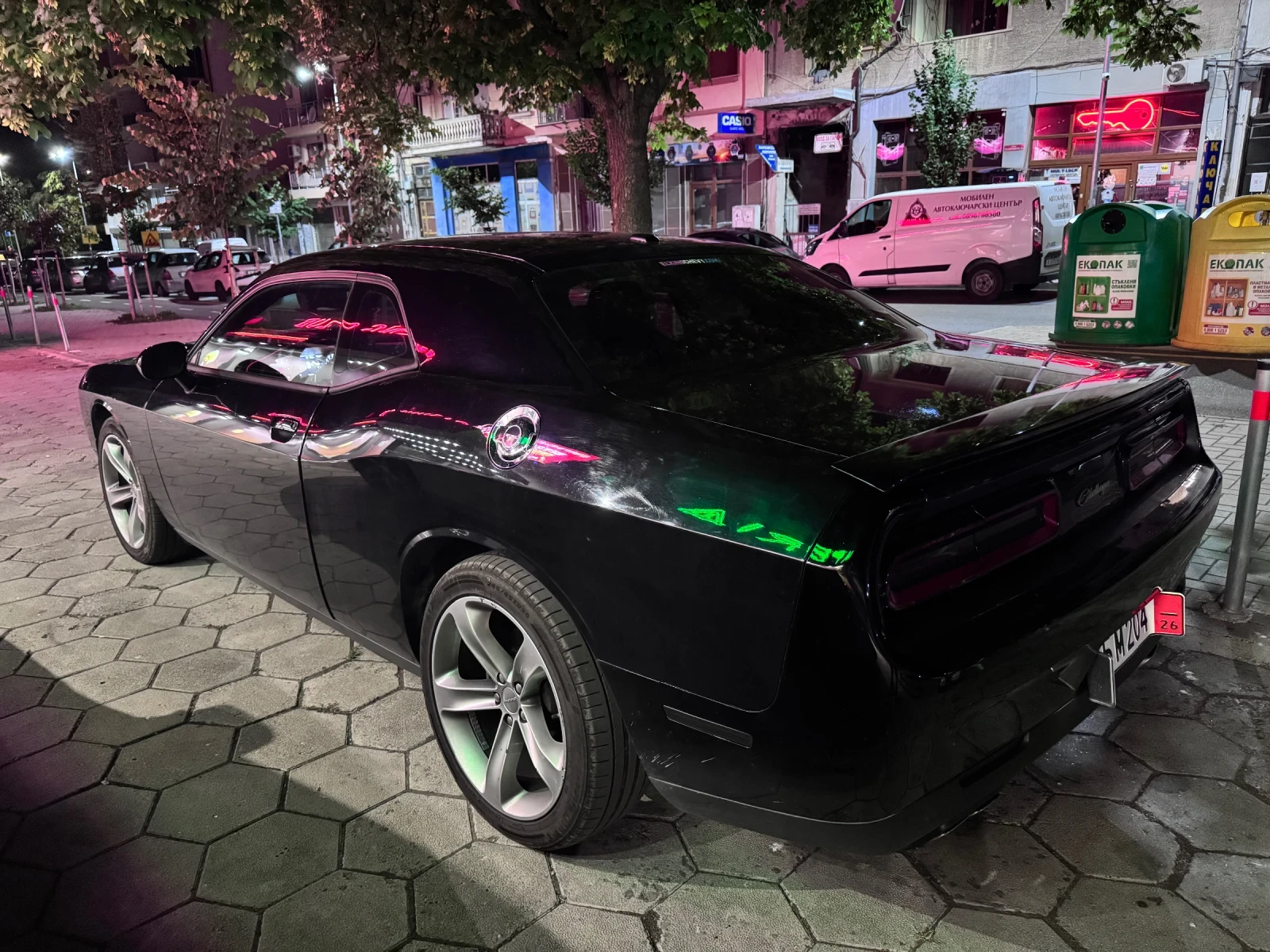 Dodge Challenger, снимка 7 - Автомобили и джипове - 55469171