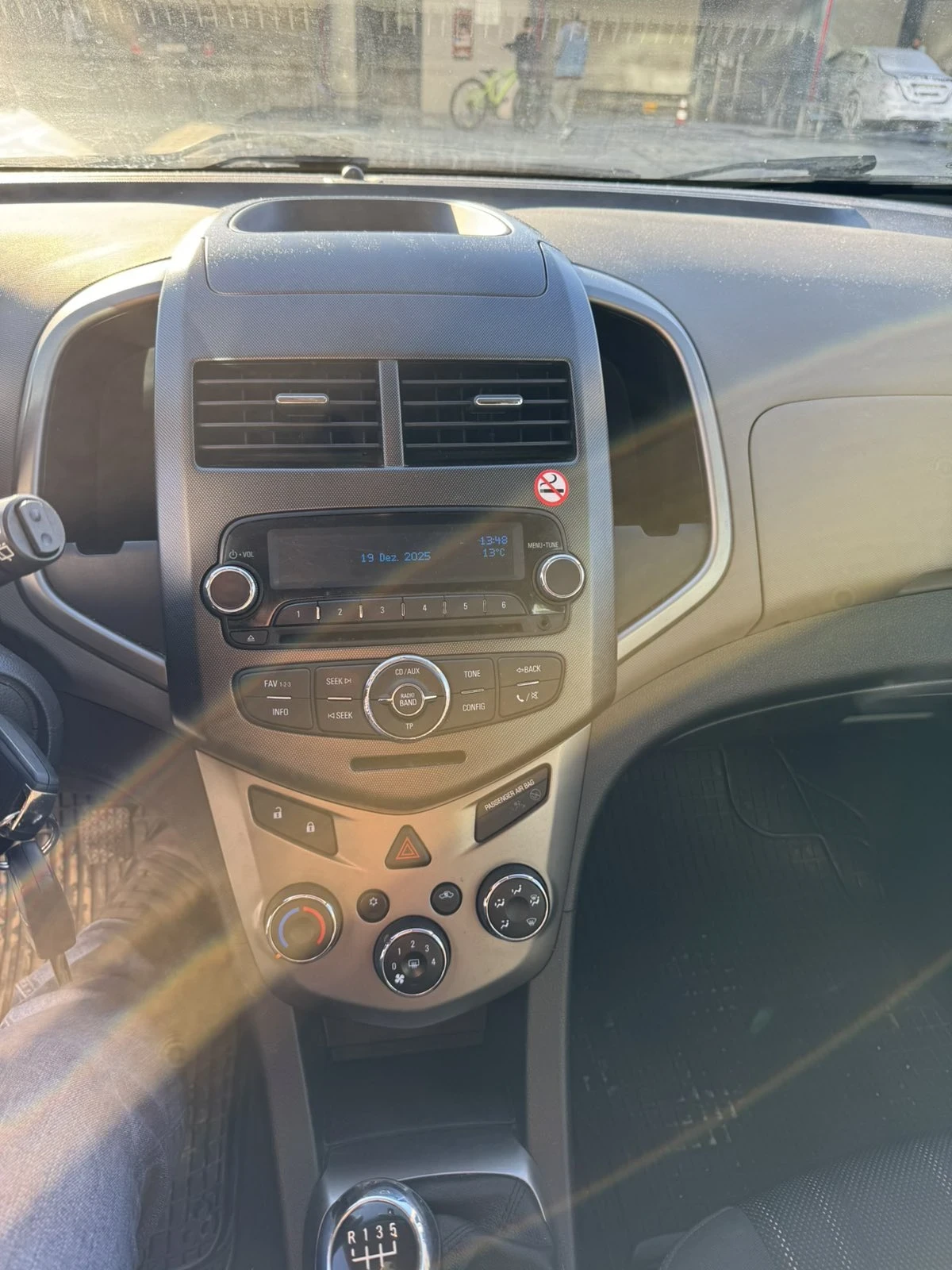 Chevrolet Aveo 1.2, снимка 6 - Автомобили и джипове - 55653029