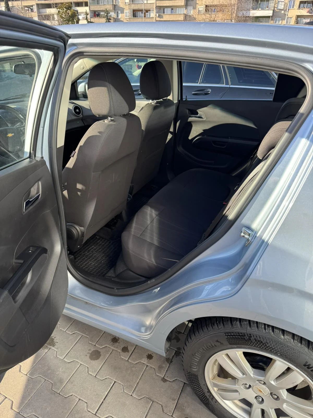 Chevrolet Aveo 1.2, снимка 4 - Автомобили и джипове - 55653029