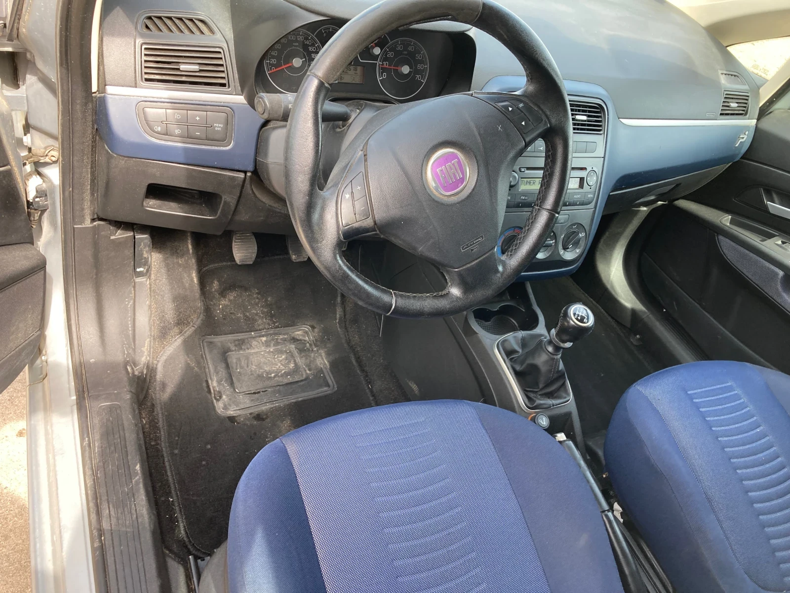 Fiat Punto 1.2 klima, снимка 8 - Автомобили и джипове - 55855031