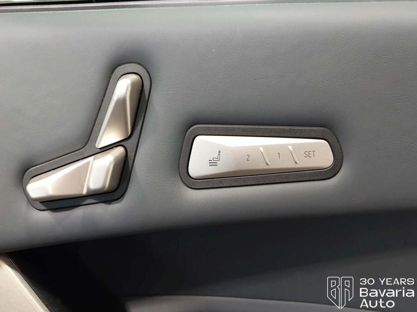 BMW iX 50 xDrive Sport, снимка 14 - Автомобили и джипове - 56131524