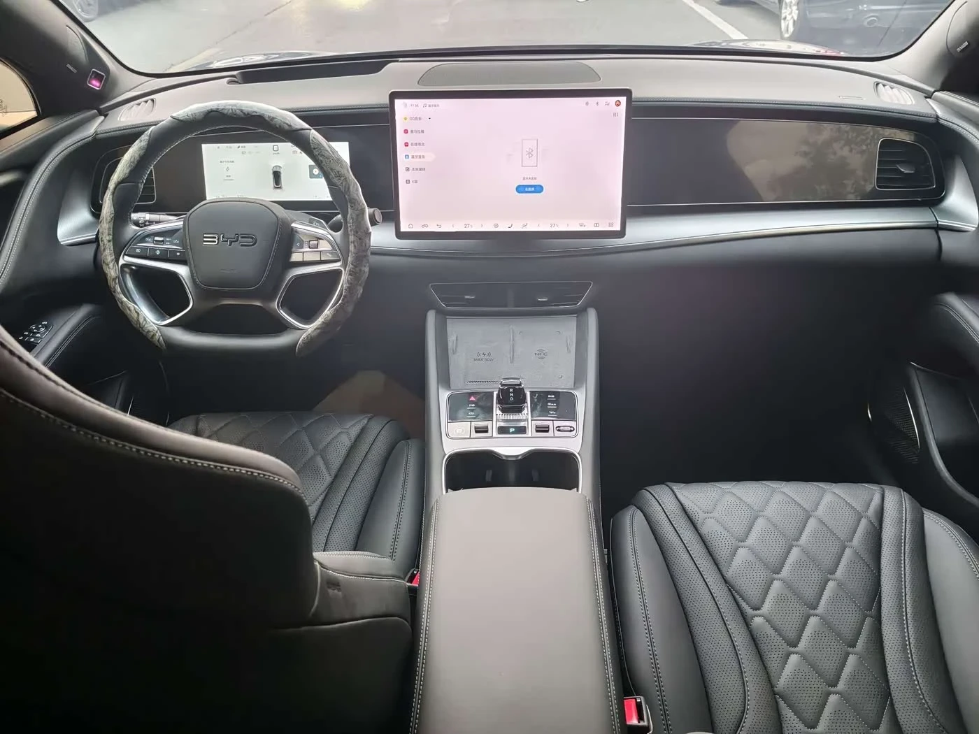 BYD Sealion 7 Smart Navigation Edition 610 autogeorge.com, снимка 8 - Автомобили и джипове - 56527783