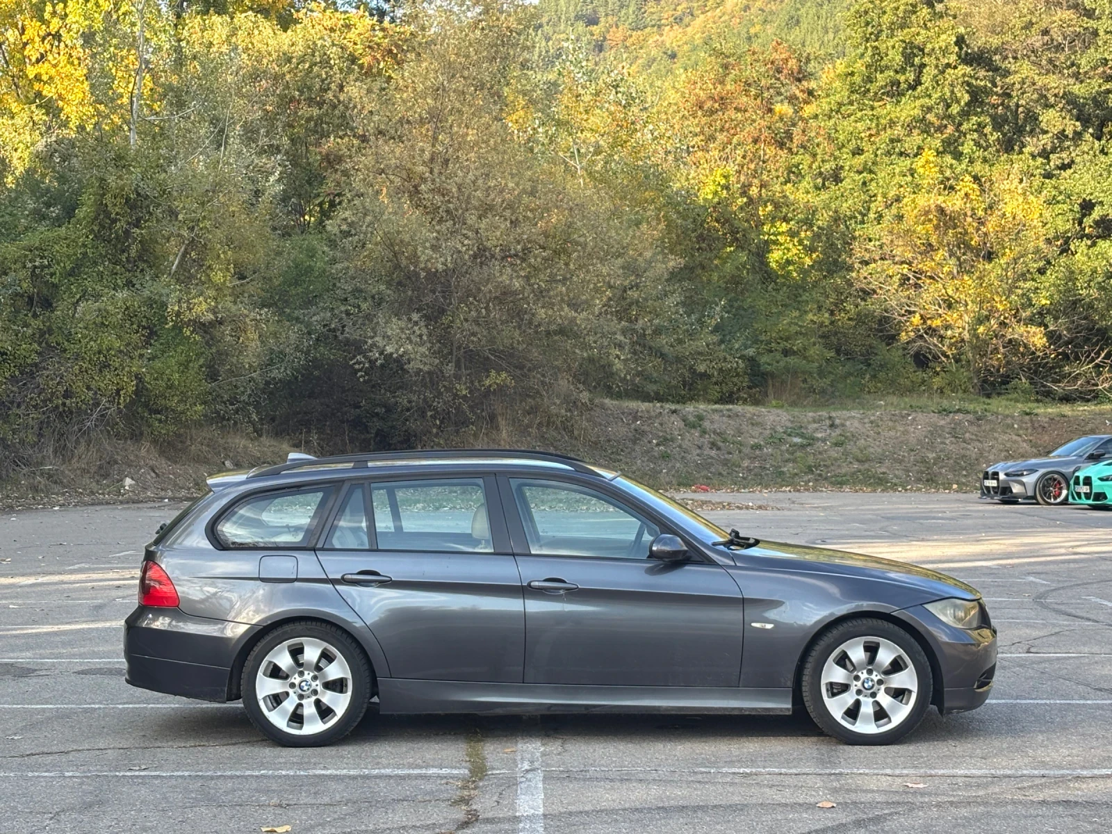 BMW 320, снимка 14 - Автомобили и джипове - 56599999