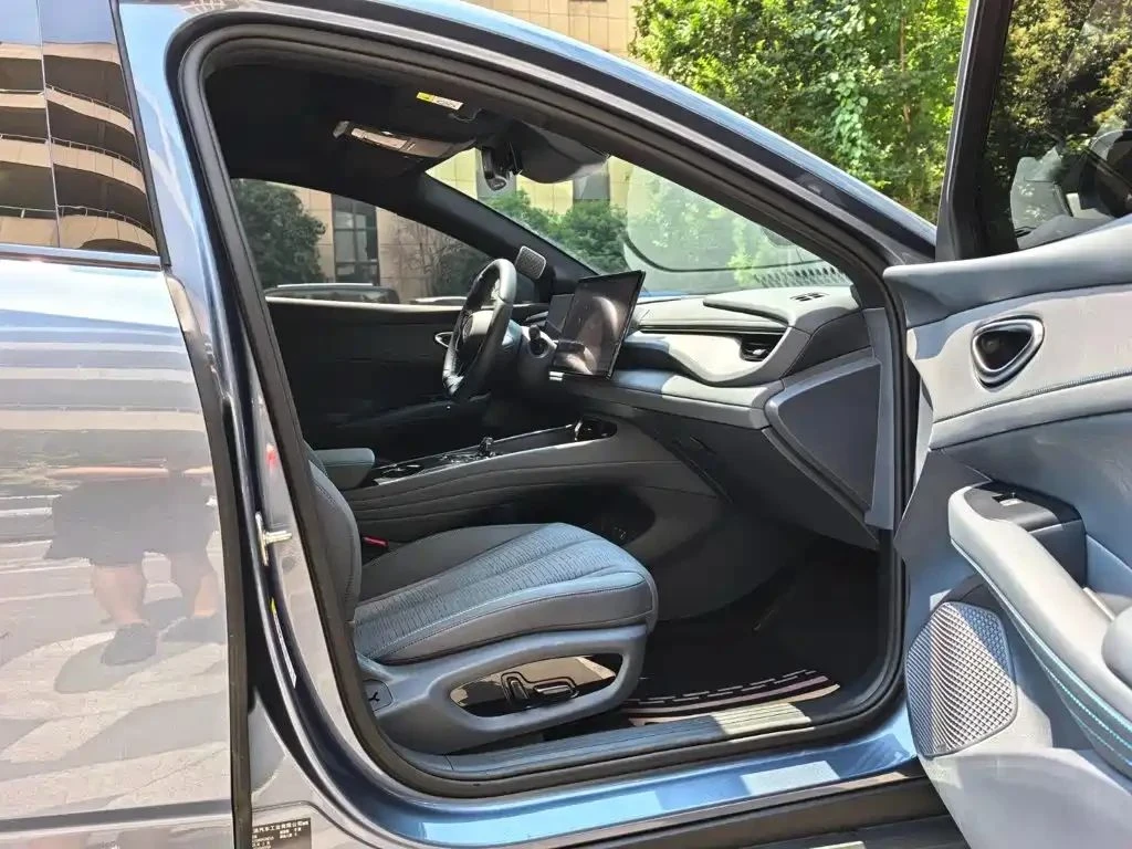 BYD Seal, снимка 13 - Автомобили и джипове - 56687339