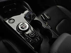 Kia Sportage Diesel 2.0 2WD, снимка 9