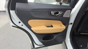 Volvo XC60 T8 INSCRIPTION PLUG IN * FULL MAX, снимка 9