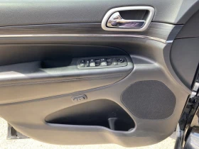 Jeep Grand cherokee Limited CAM* BLINDSPOT* ПОДГРЕВ* CARPLAY*  - 38600 лв. / 19735.87 € - 26991426 12