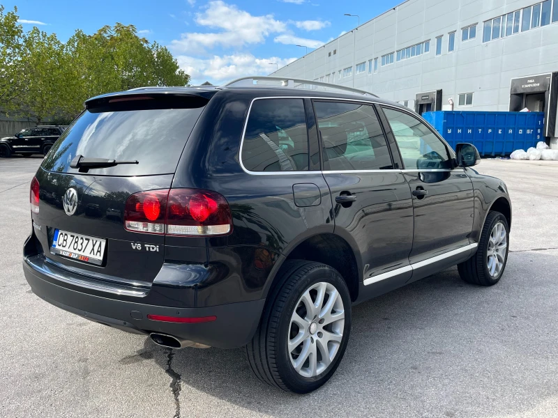 VW Touareg, снимка 4 - Автомобили и джипове - 47543098