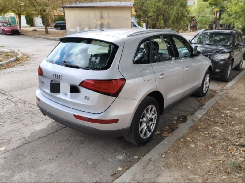 Audi Q5 2.0  177, снимка 6 - Автомобили и джипове - 52254183