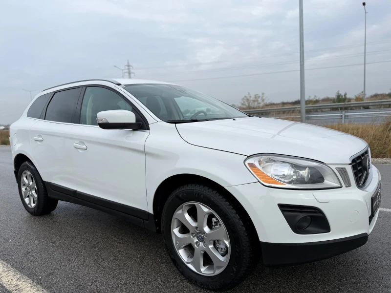 Volvo XC60 2.4D / AWD 4X4 / KOJA / AVTOMAT / NAVI / XENON