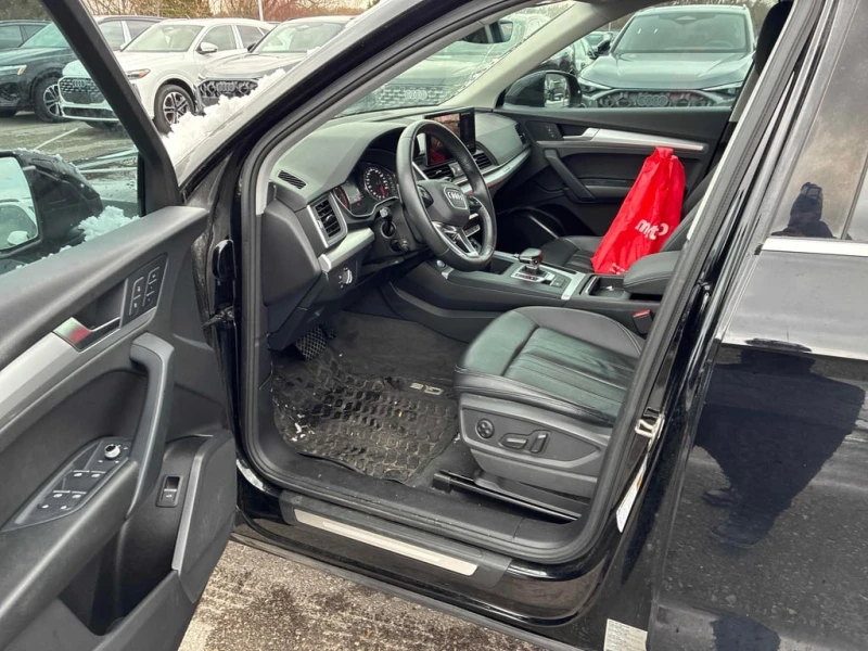 Audi Q5 2022 Komfort * CARFAX * БЕЗ ПЪРВОНАЧАЛНА ВНОСКА, снимка 5 - Автомобили и джипове - 52644316