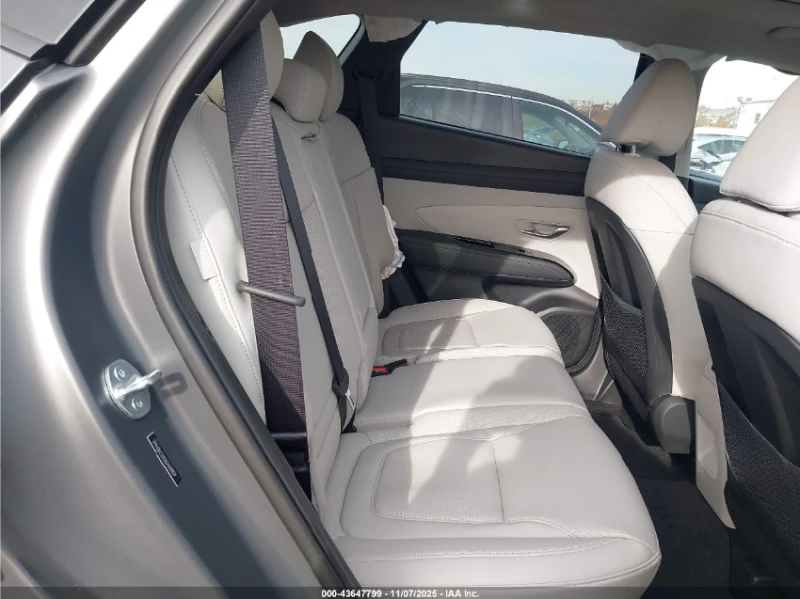 Hyundai Tucson 2 ХИЛ.КМ., снимка 11 - Автомобили и джипове - 52672182