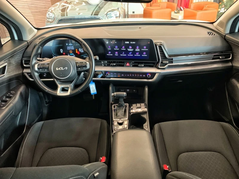 Kia Sportage, снимка 9 - Автомобили и джипове - 52997442