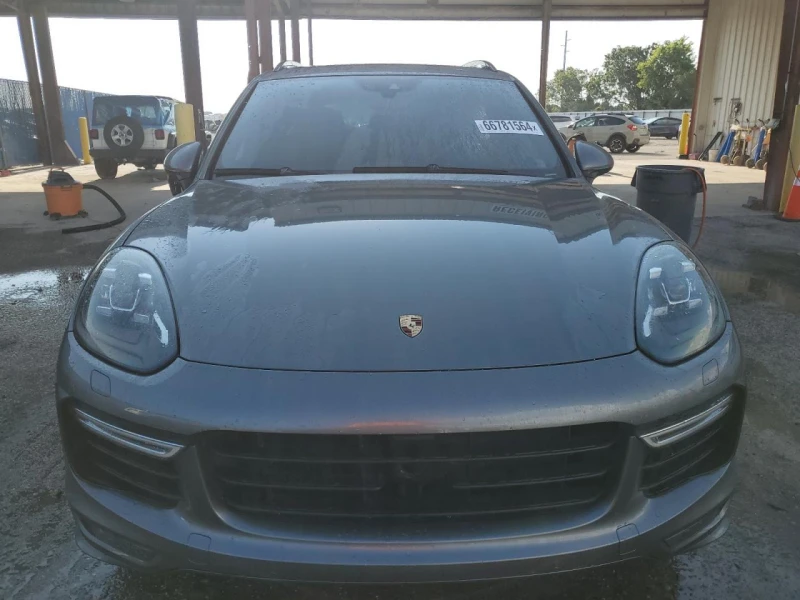 Porsche Cayenne GTS