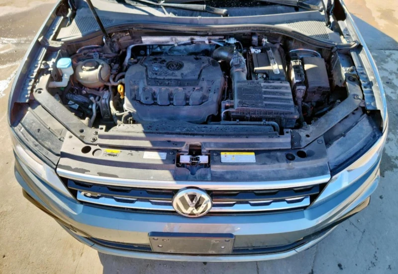 VW Tiguan 2l Volkswagen Se, снимка 12 - Автомобили и джипове - 53177390