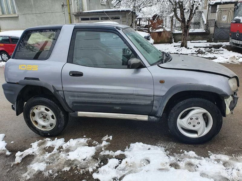 Toyota Rav4 2.0i/автомат/4х4/, снимка 1 - Автомобили и джипове - 46834446